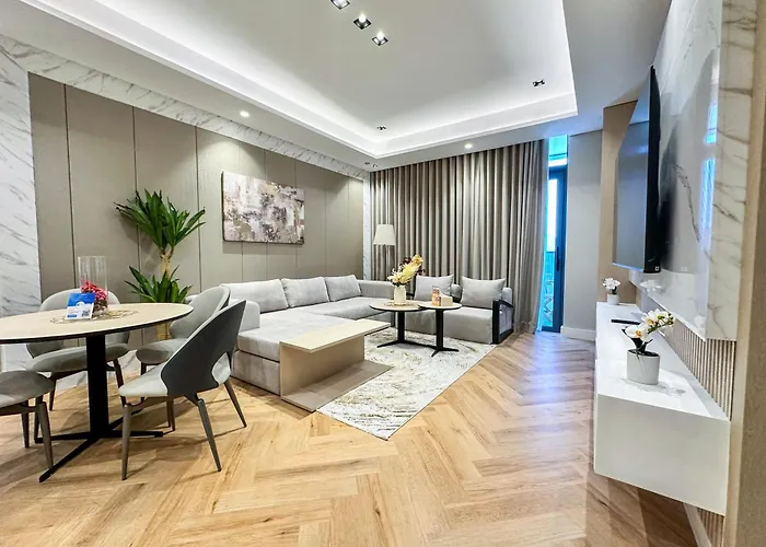 Vserve 1 Bedroom Stay With Stunning Skyline Views