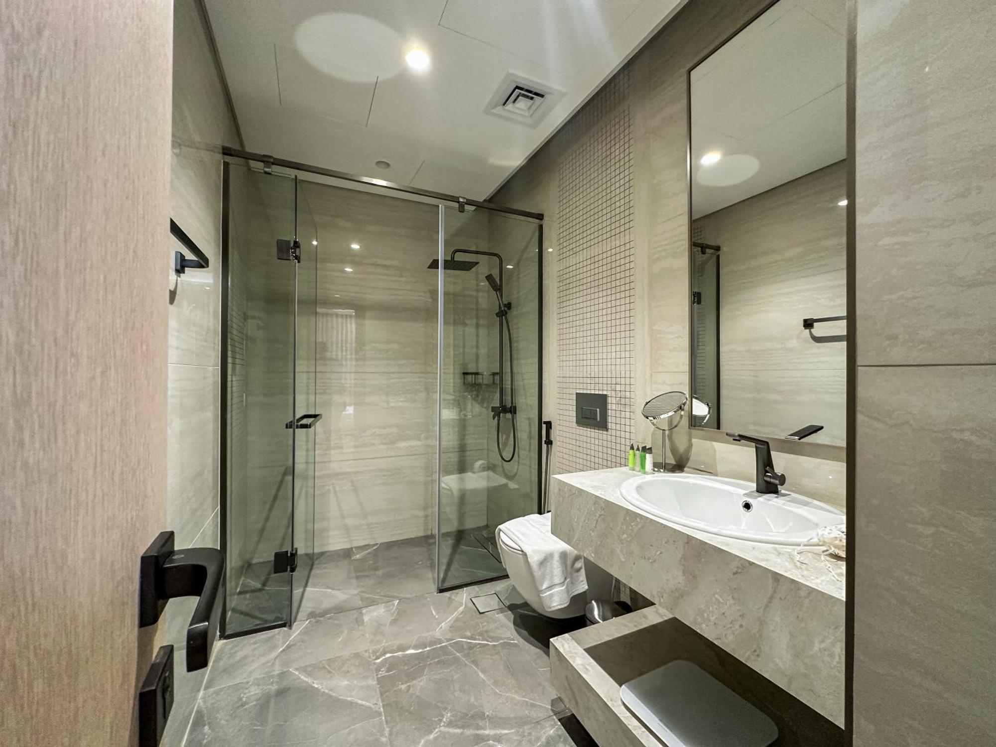 Vserve 1 Bedroom With Stunning Skyline Views Apartment *